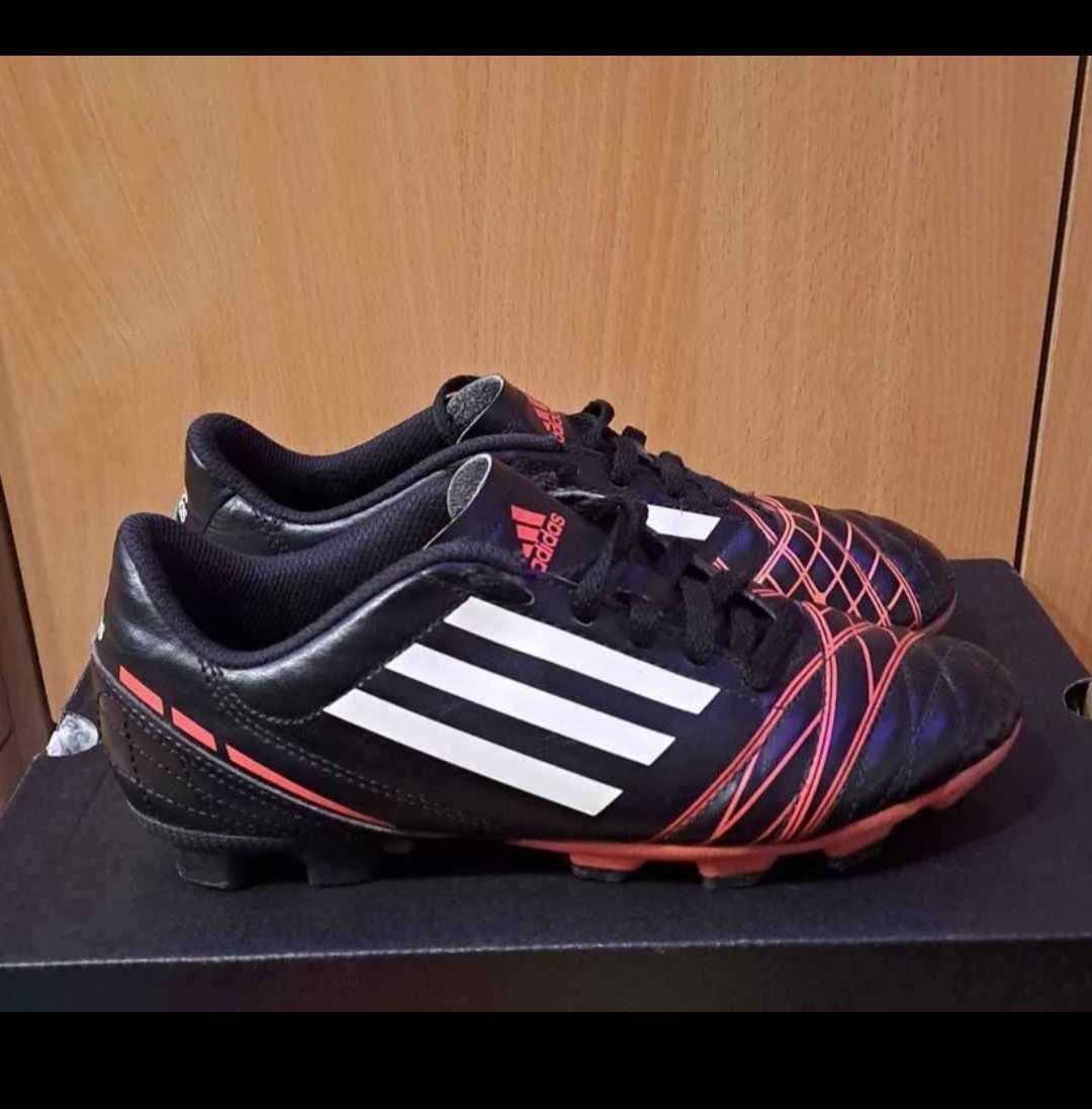 Ghete fotbal Adidas, mărimea 37 1/3