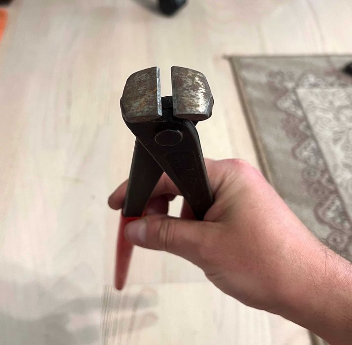 Cleste pentru constructori Knipex 300mm maner plastic - original