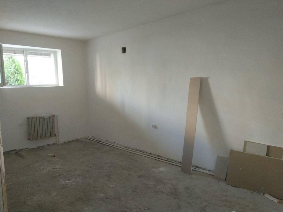 Продажа коммерческого помещения. Мирабвдский район. Ориентир Эльбек, В