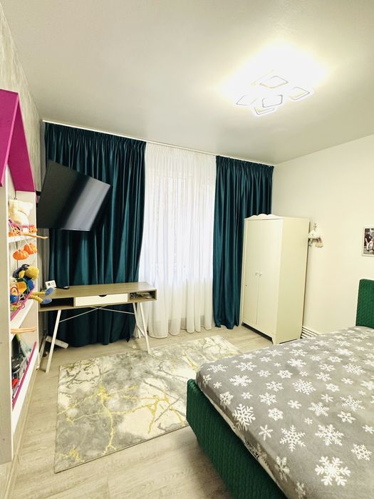 Vand apartament expo parc