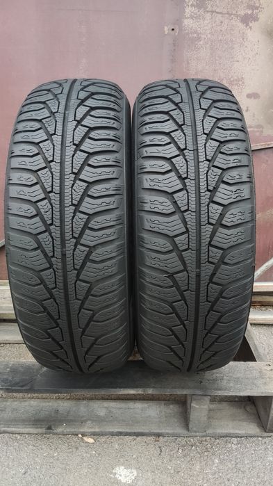 2бр. зимни гуми уми 195/65/15 Uniroyal, dог22
dot22
Добро състояние на