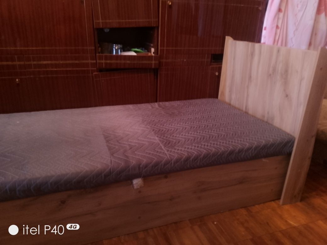Срочно сдается квартира трёх комнатная