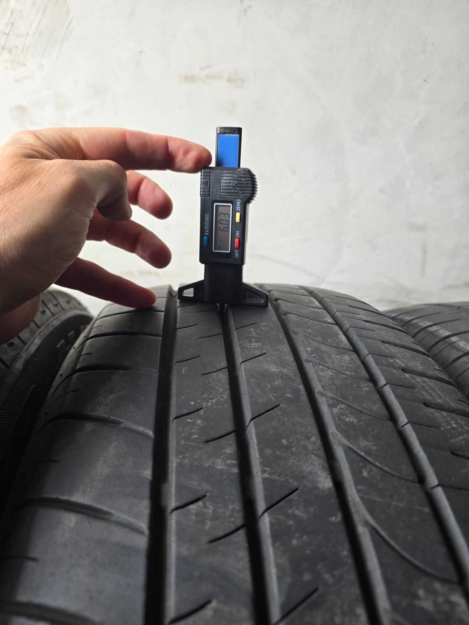 Anvelope / Cauciucuri Bridgestone Dueler H/L 33A 235/55R20 102V Vara