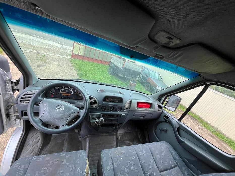 Mercedes Sprinter