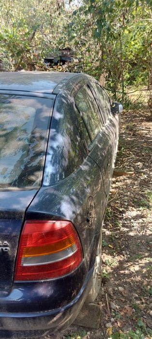 Opel astra g 1.7 td an 2000 neimatriculata