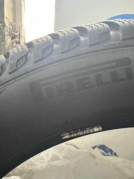 Cauciucuri iarna Pirelli 215/55/R17