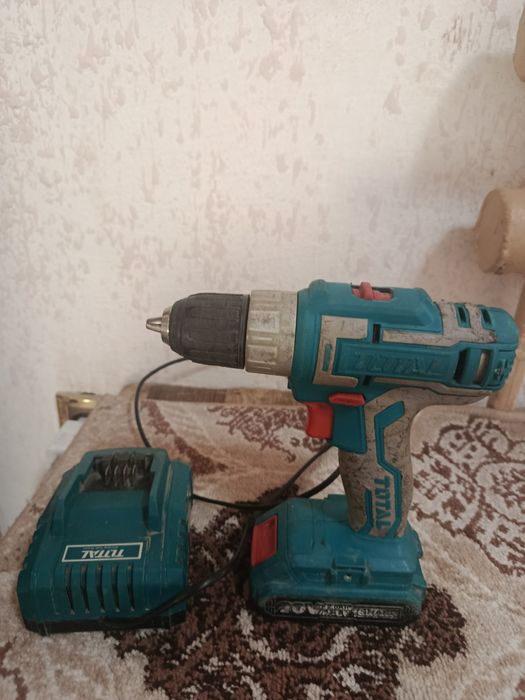 Шуруповёрт тотал
