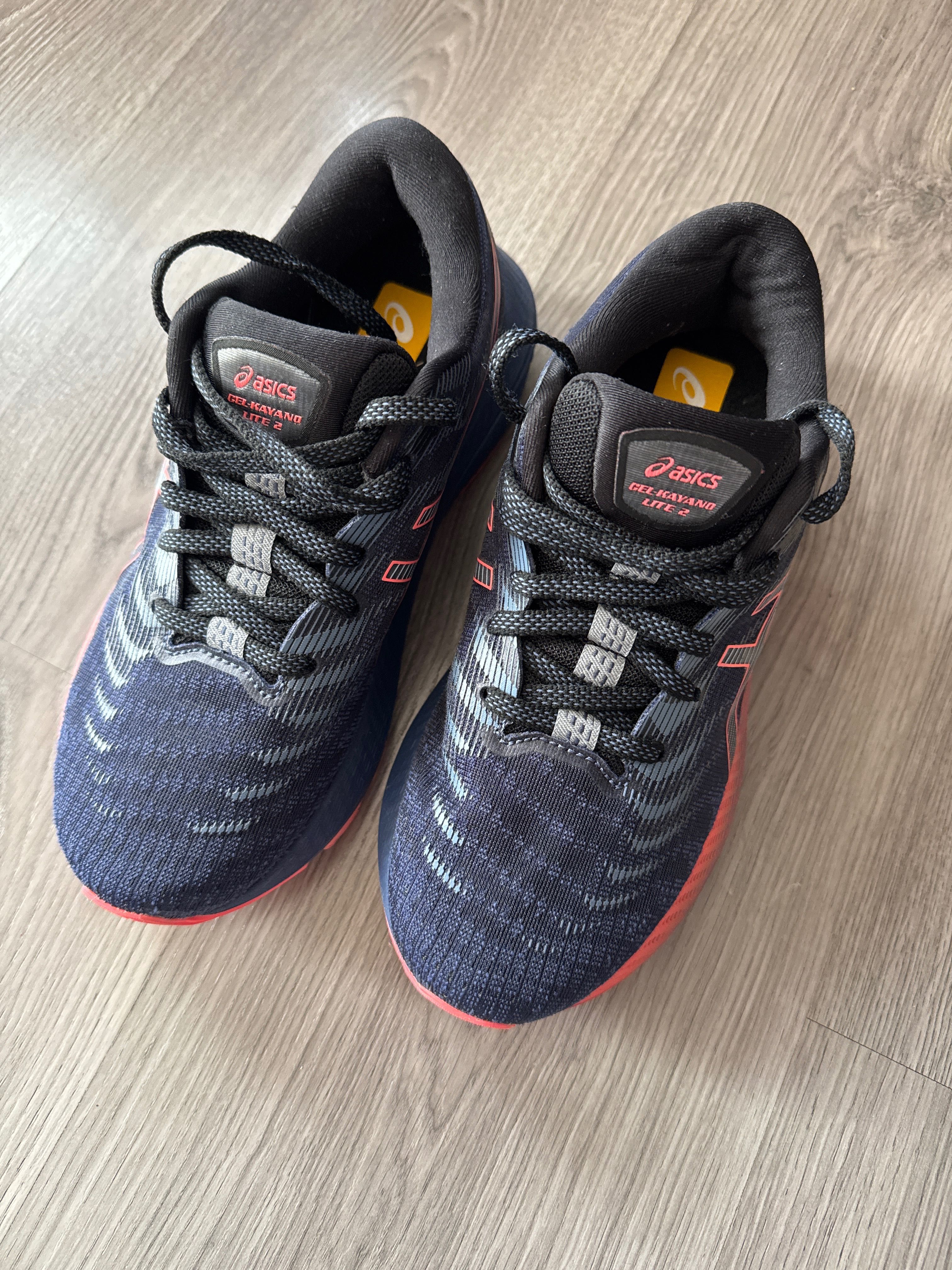 Маратонки ASICS gel-Kayano Lite 2