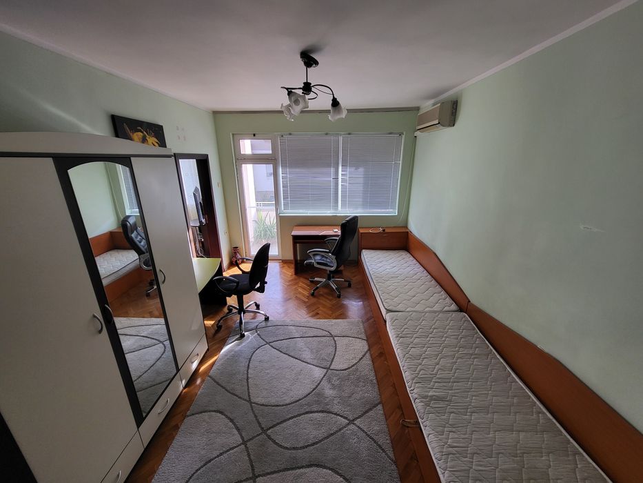 Апартамент под наем