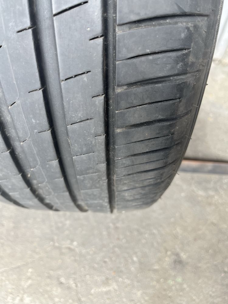 2 бр. летни гуми 225/55/16 Falken 5,5 mm DOT 4819