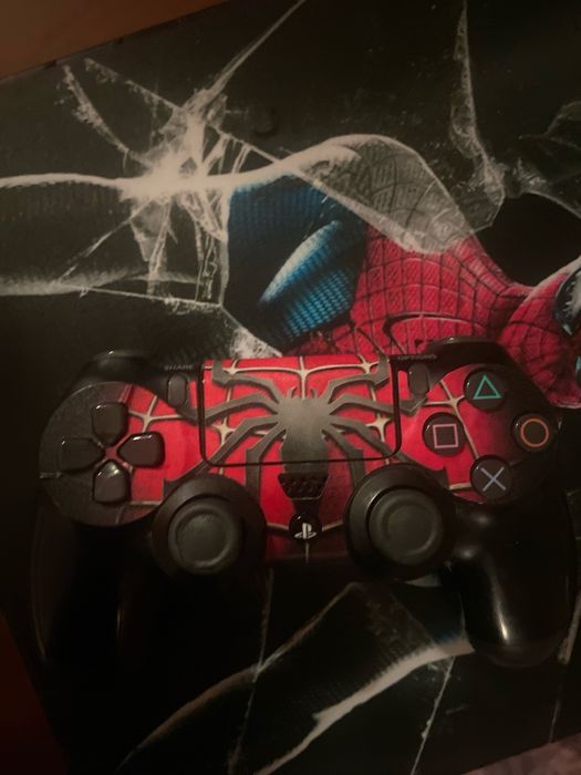 Sony plastation 4 sliim  500 gb