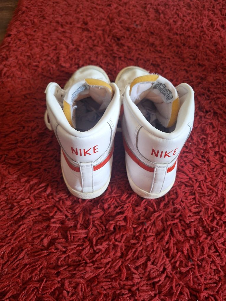 Nike blazer marime 41