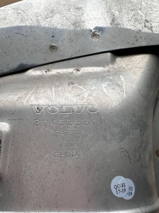 Tips ornament toba spate dreapta Volvo V60CC 31455531