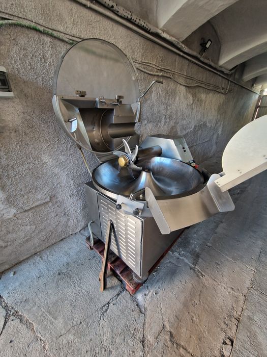 Kutter,cutter,cuter cu malaxare 65 l inox