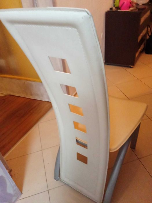 Кухненски столове