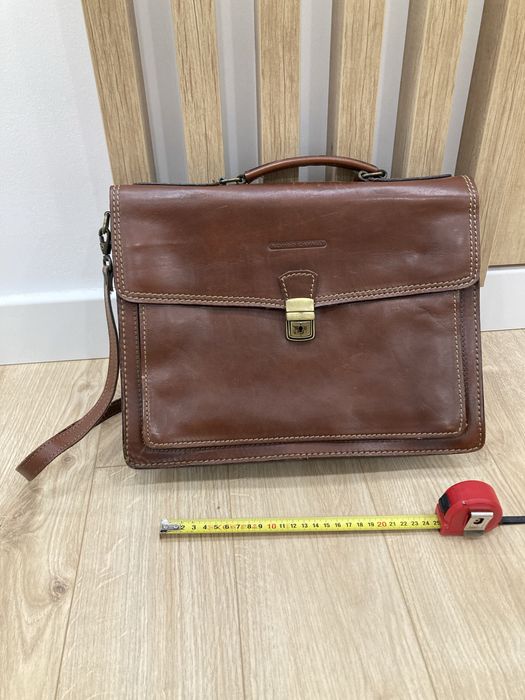 Set servieta si borseta din piele