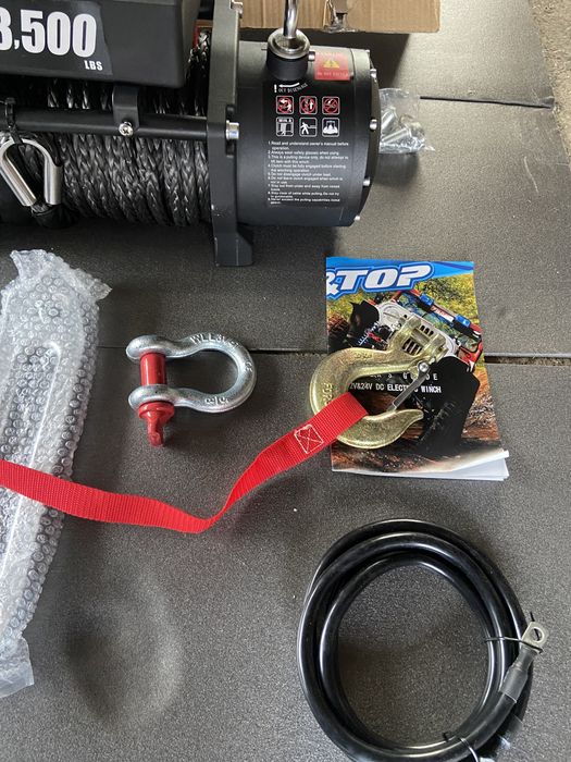 Troliu auto winch Vevor 13500lbs heavy duty cu sufa sintetica