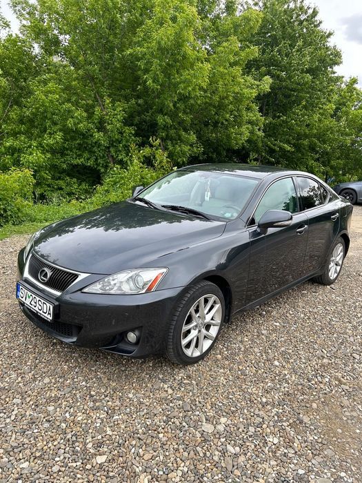 Lexus Seria IS 200d facelift 2010 2.2 diesel 150 cp Euro 5