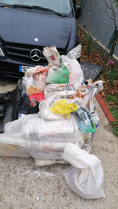 Car moloz și execut debarasări