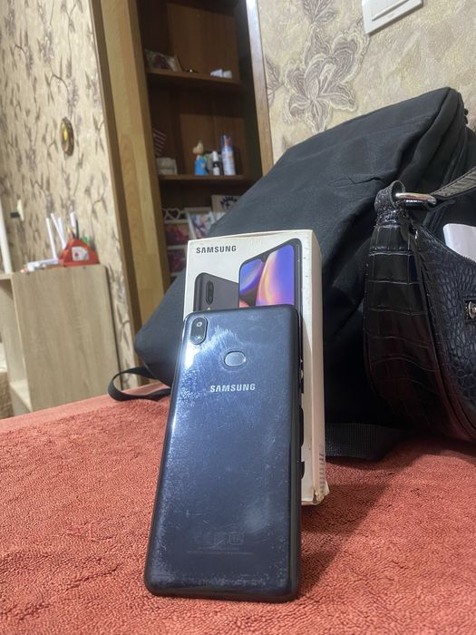 Продам телефон Срочно!!!