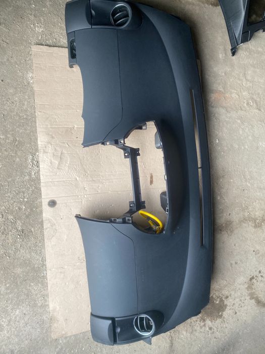 Plansa bord completa Toyota Yaris 2005-2010