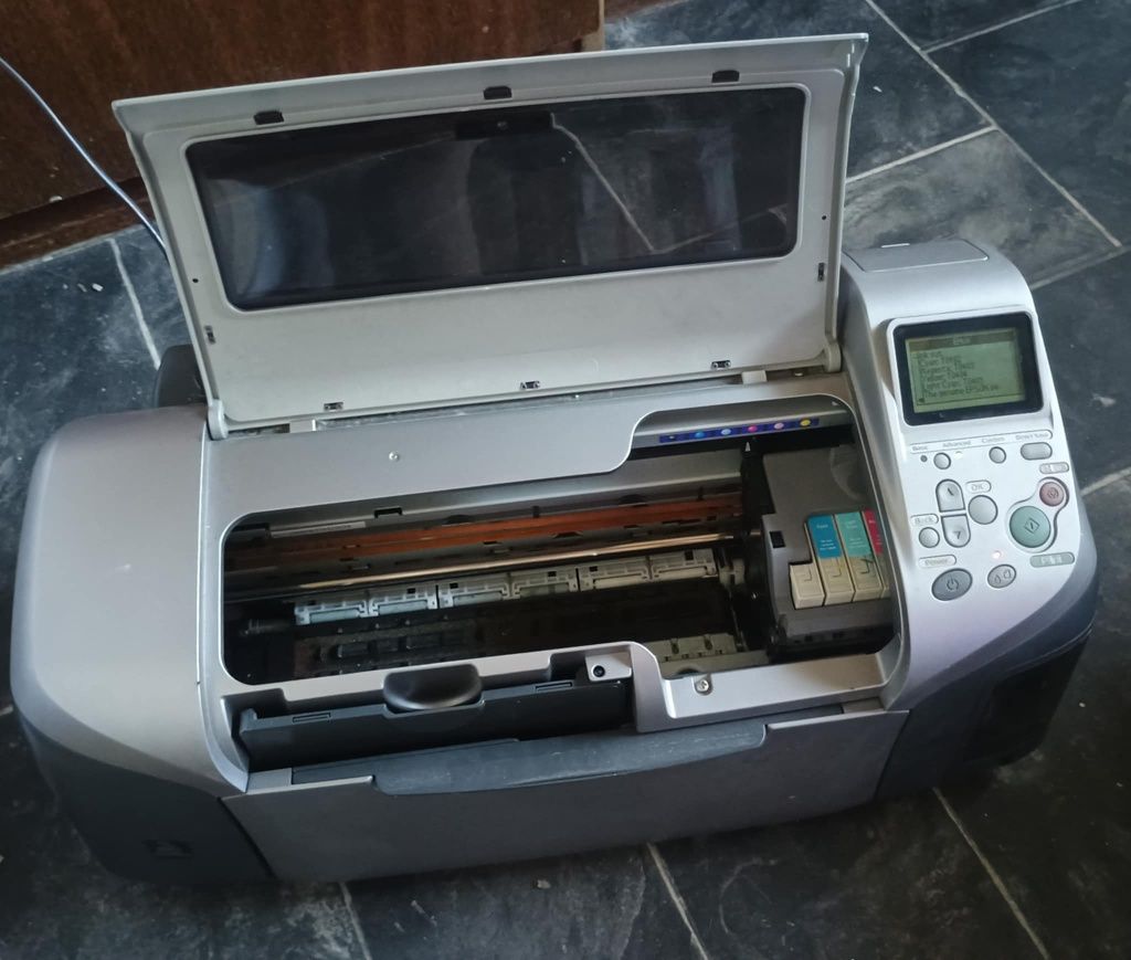 Принтер Epson Stylus Photo R300 за цифрови камери