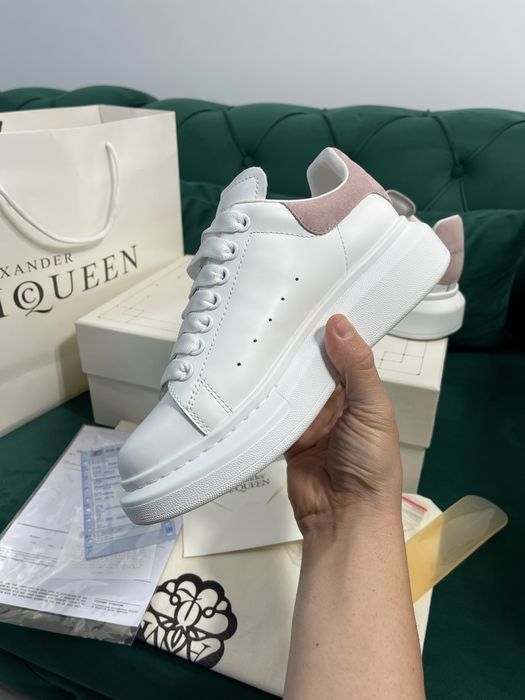 Adidasi Alexander McQueen piele naturala 100% Full Box colectie noua