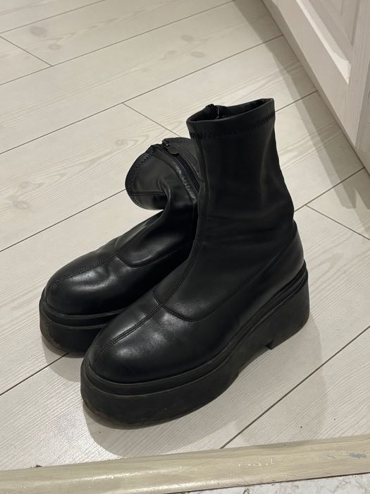 Ботинки зимние черные