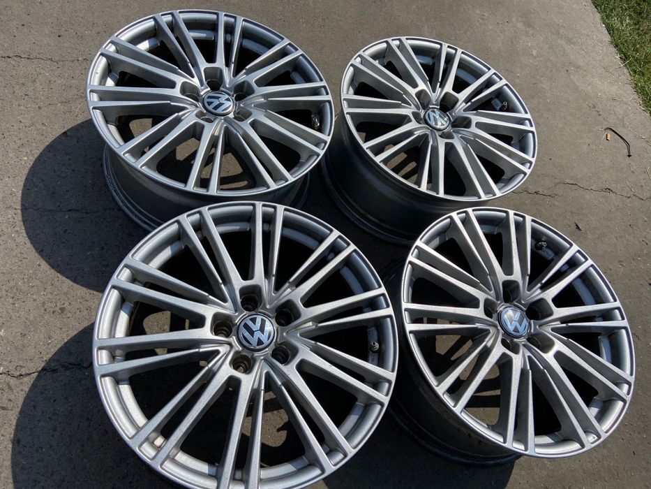 Jante 18 - VW. Volkswagen Passat - Golf - Touran - Eos - 5x112 -