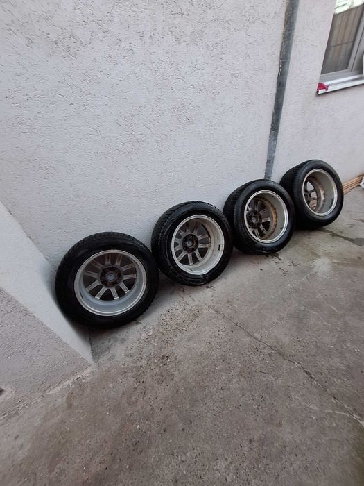 Vind 4 Cauciucuri de iarna,cuJENTI ALIAJ 225/55 R16.