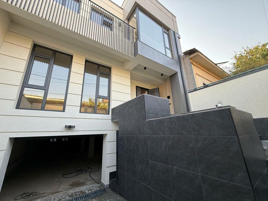 Продажа Евро Коробка Дом Циалковский