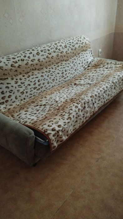 Отдам диван и кресла даром