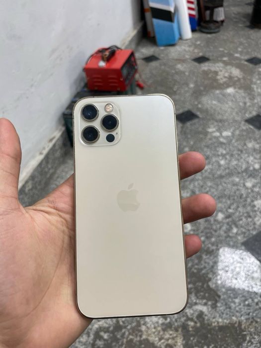 Iphone 12 pro 256gb sotiladi
