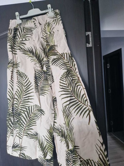 Pantaloni largi/culotte