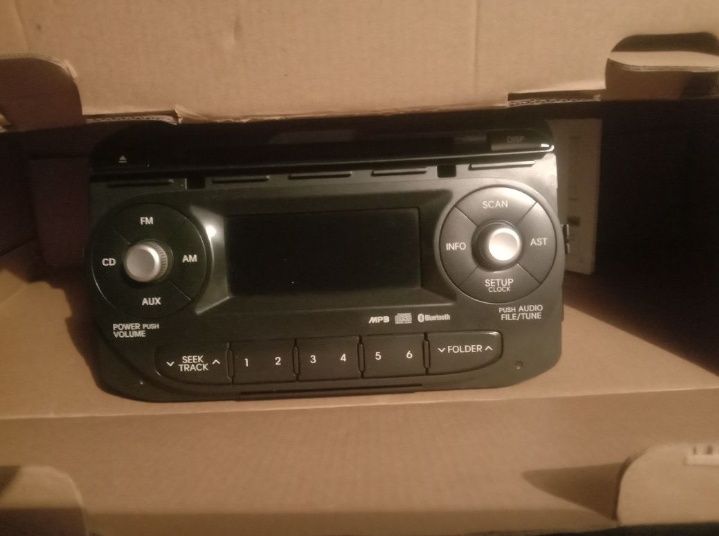 Магнитола с рамкой на Кия Пиканто