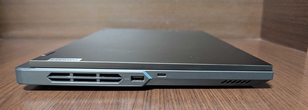 Laptop Lenovo Legion Pro 5 16IRX8