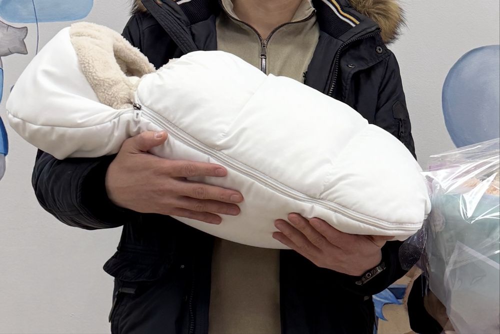 Продам зимний конверт для новорожденных