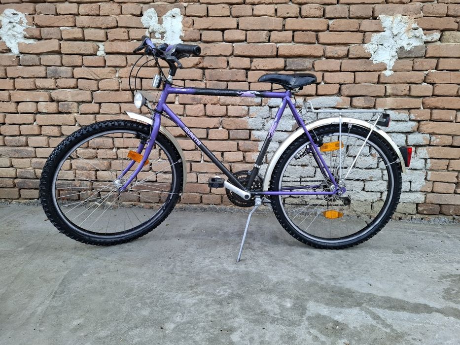 Bicicleta de vânzare