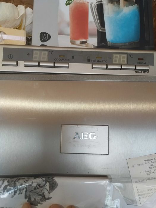 Голям хладилник AEG