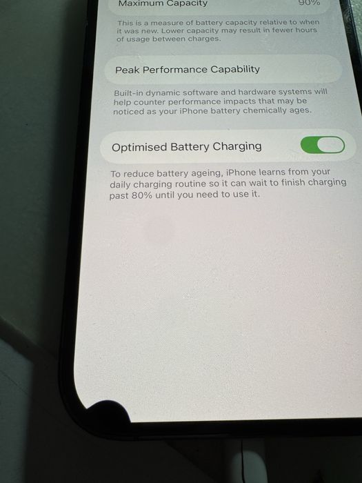 Vand iPhone 14 pro 256Gb bateria 90%