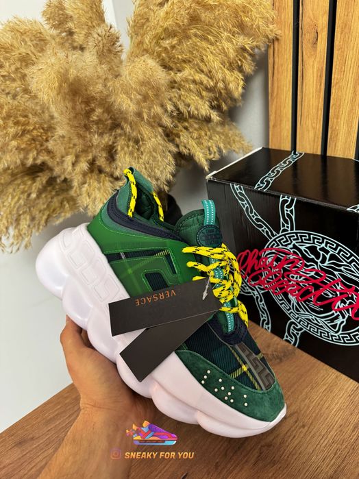 38-44 Versace Chain Reaction Tartan