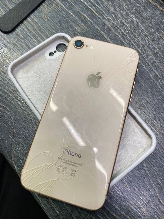 Айфон 8 сатылады