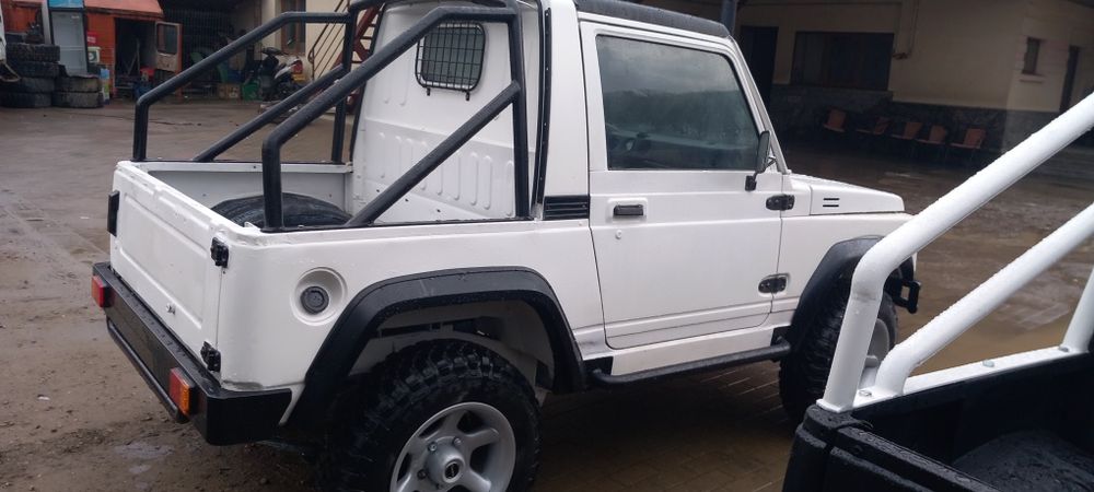Suzuki samurai 410