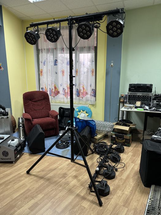 T-bar cu 4 led par 7x10w