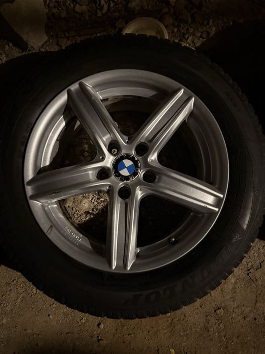 Vand Set jante Bmw X3 F25 cu anvelope de iarna foarte bune !