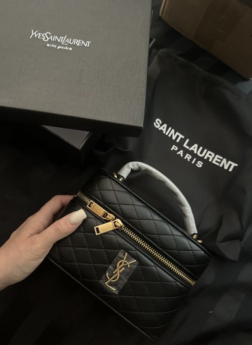 Geanta Yves Saint Laurent