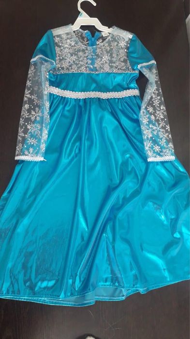 Платье Эльзы на девочку