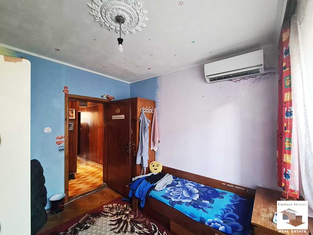 104861 Четиристаен апартамент в кв. Бузлуджа, гр. Велико Търново