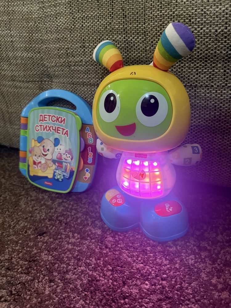 Fisher Price - Музикално танцуващо роботче BeatBo+музикална книжка