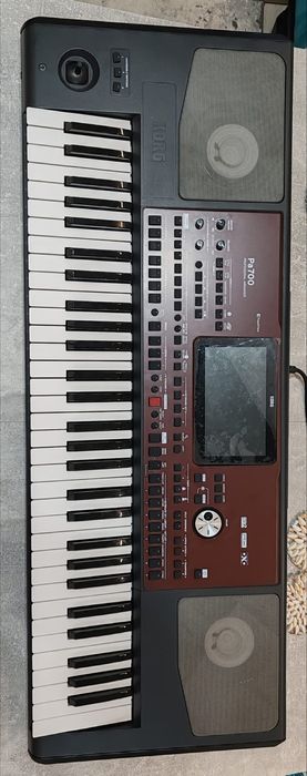 Korg pa700 ca nouă
